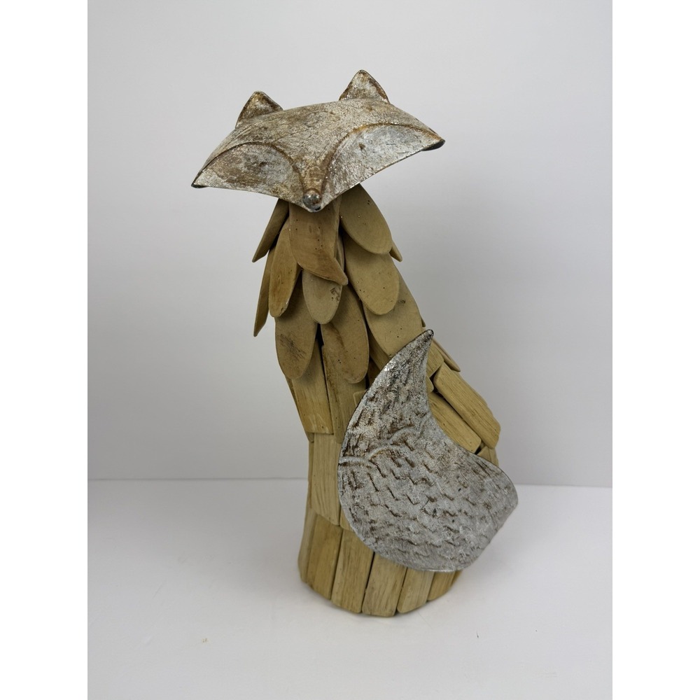 BAYBERRY ORCHARDS White Wood Metal Fox Figurine Statue Coastal Beachy Rustic